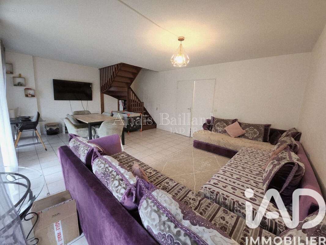 Photo 4 - Maison à MOISSY-CRAMAYEL