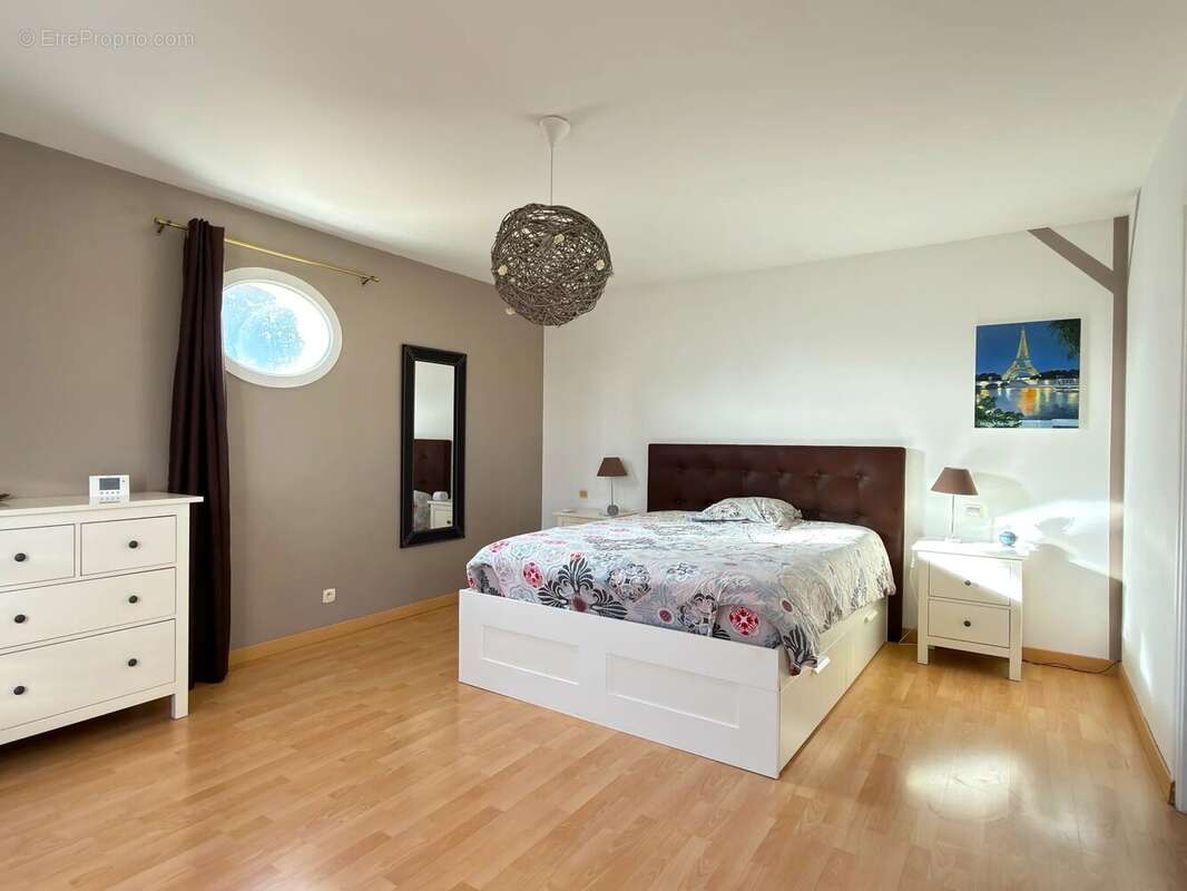 Maison à DOMPIERRE-SUR-MER