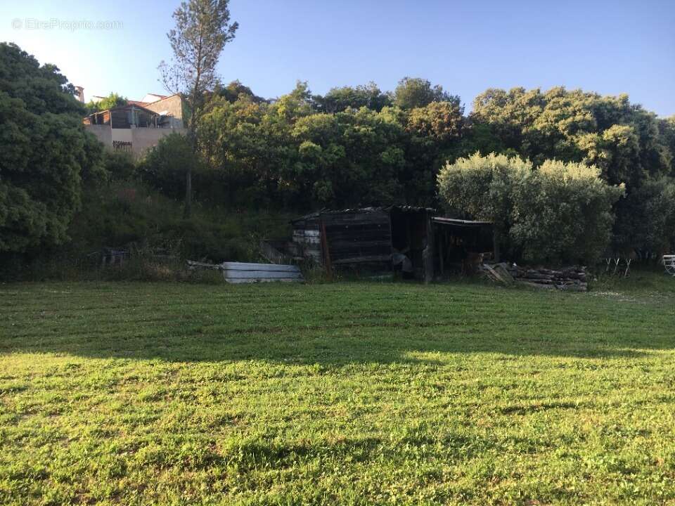 Terrain à LES PENNES-MIRABEAU