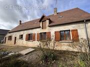 Maison à CONLIE