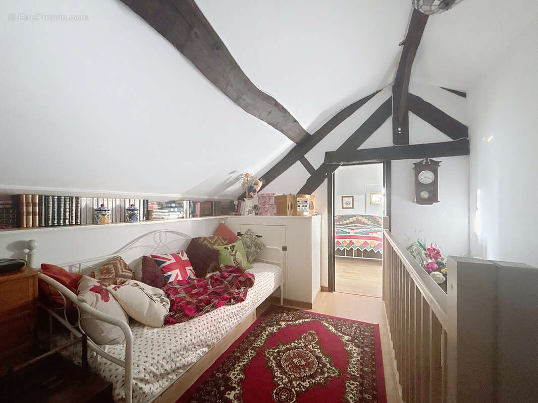 Maison à JUVIGNY-LE-TERTRE