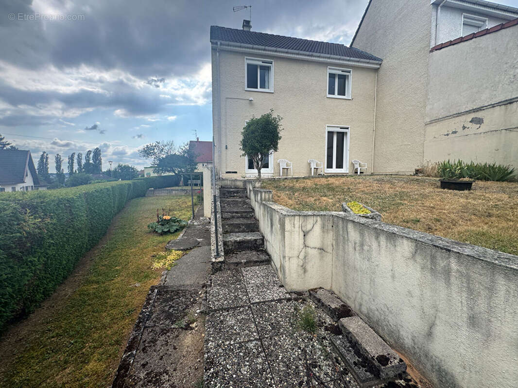 Maison 86m² à héricourt - photo 2