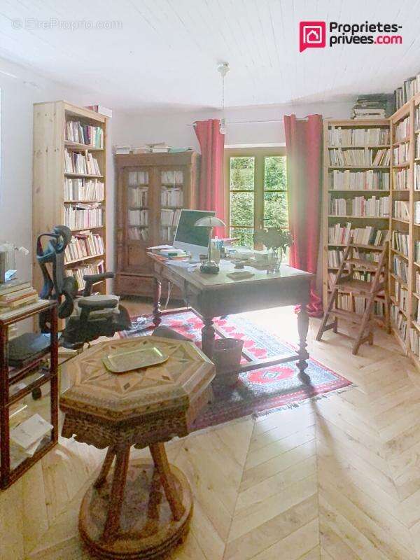 Maison 282 m² à Valleraugue  - photo 14