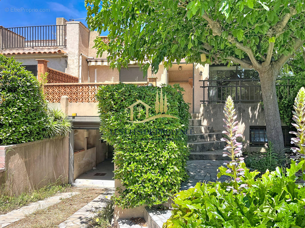 Maison à SAUSSET-LES-PINS
