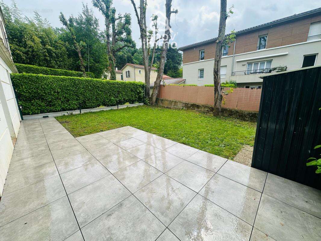 Appartement à LAGNIEU