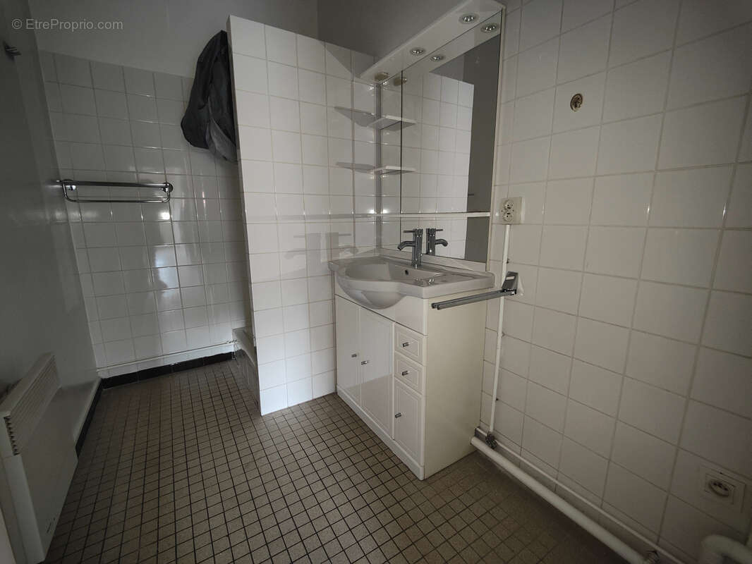 Appartement à SAINTE-FLORINE