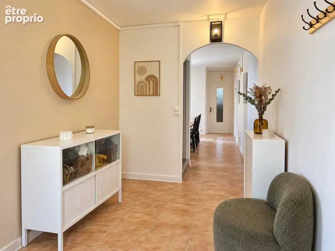 Maison en centre-ville, 5 chambres, garage et jardin clos - photo 4