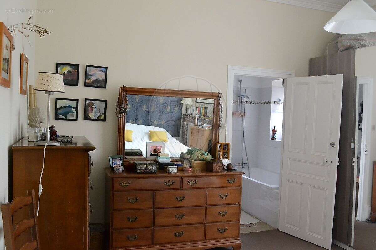 Maison à CERCY-LA-TOUR