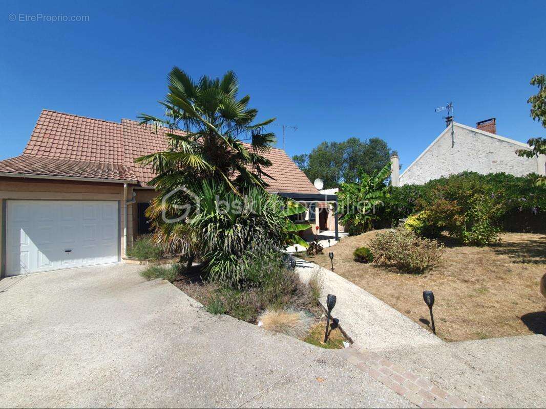 Maison lumineuse_ 3 chambres _ garage et jardin !!! - photo 18