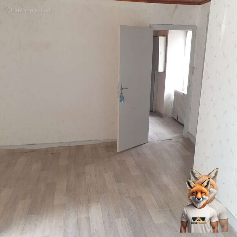 Maison 128 m² à Craponne-Sur-Arzon  - photo 8