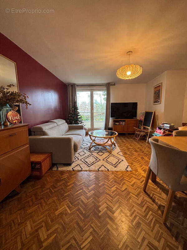 Appartement à TASSIN-LA-DEMI-LUNE