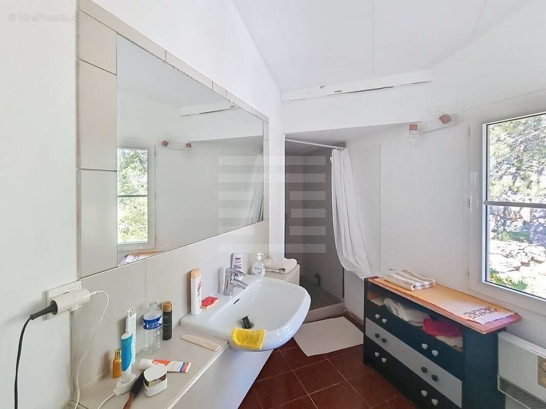 Maison à LEZIGNAN-CORBIERES
