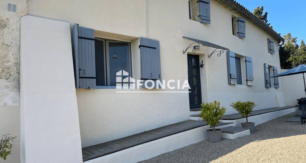 Maison à SAINT-VINCENT-DE-PERTIGNAS