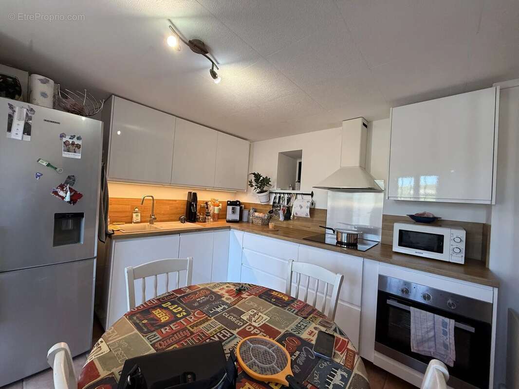 Appartement à CARRY-LE-ROUET