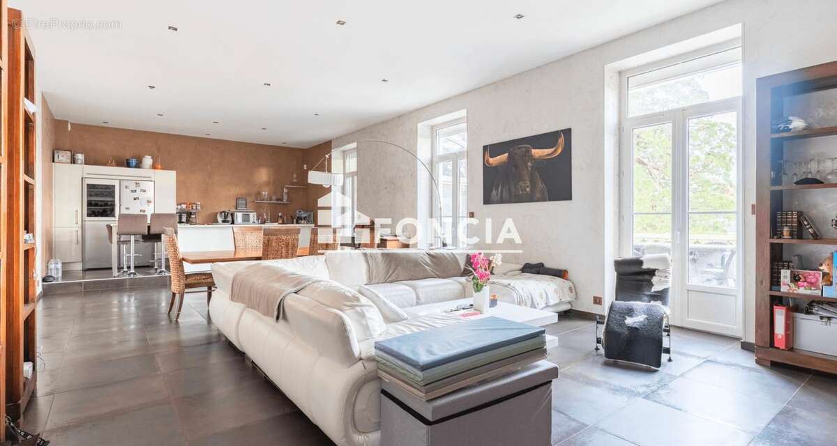 Appartement à FRANCHEVILLE