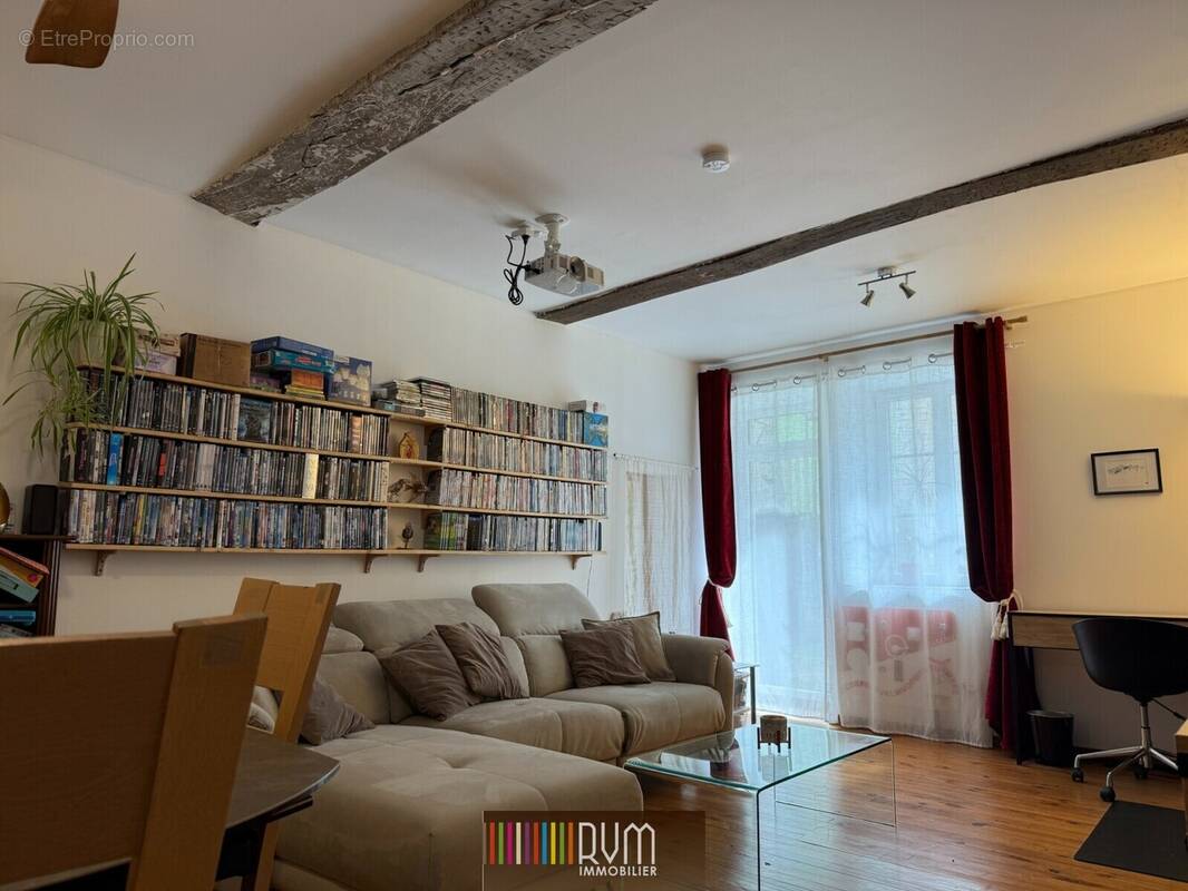 Maison à PRESSIAT