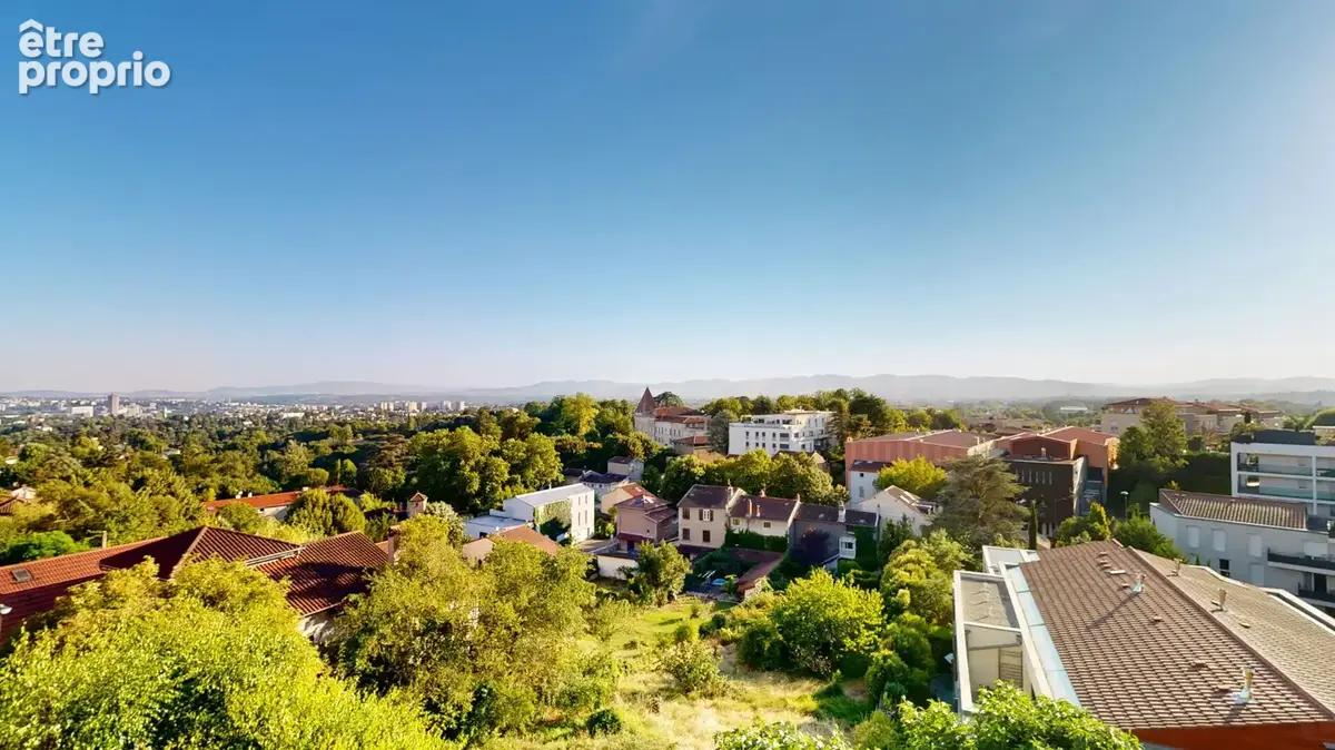 Photo Appartement à Saint-Didier-Au-Mont-D'or au prix de 700 000€