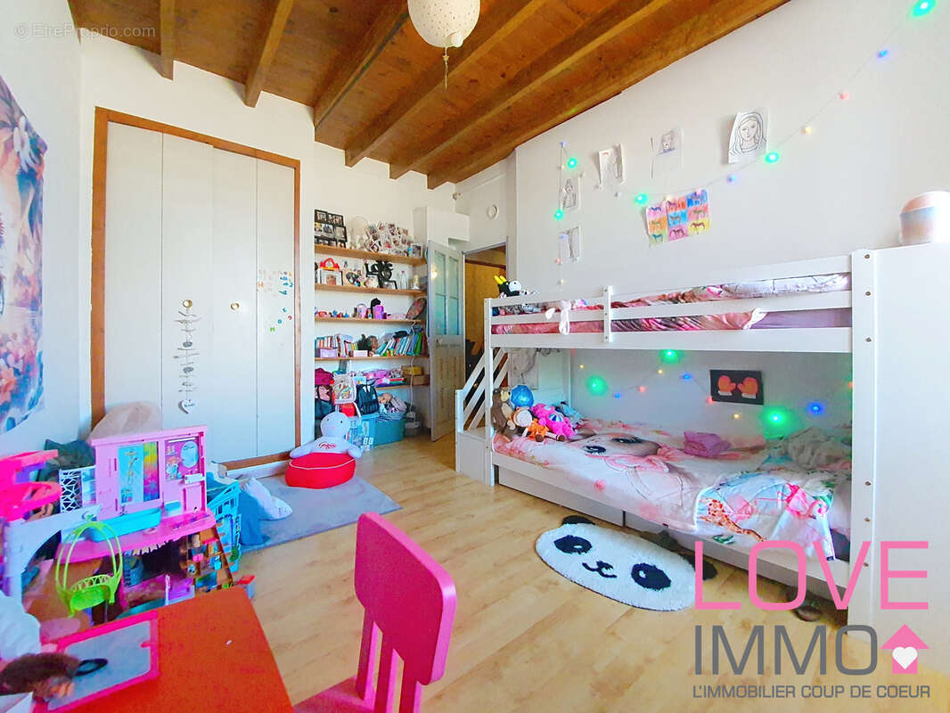 Maison à LES ABRETS