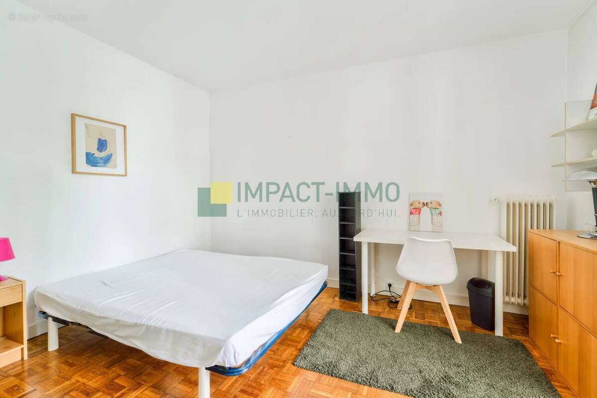 Appartement à CLICHY