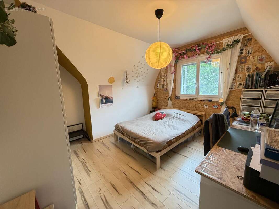 Maison 156 m² à Donges  - photo 7
