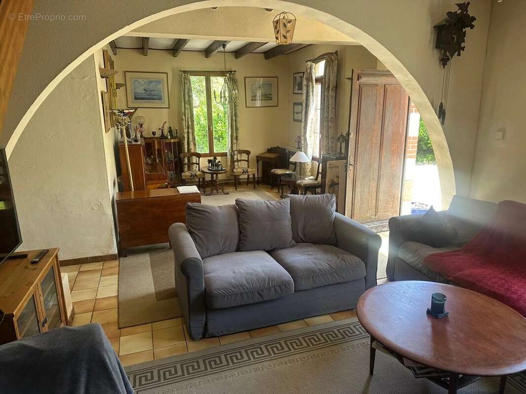 Maison à SAINT-AIGULIN