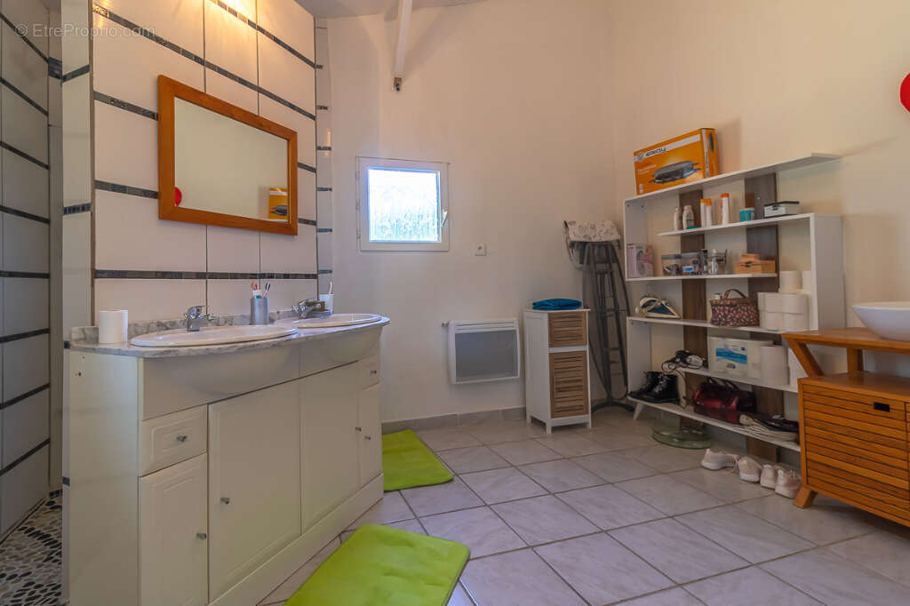 Maison à GIEVRES