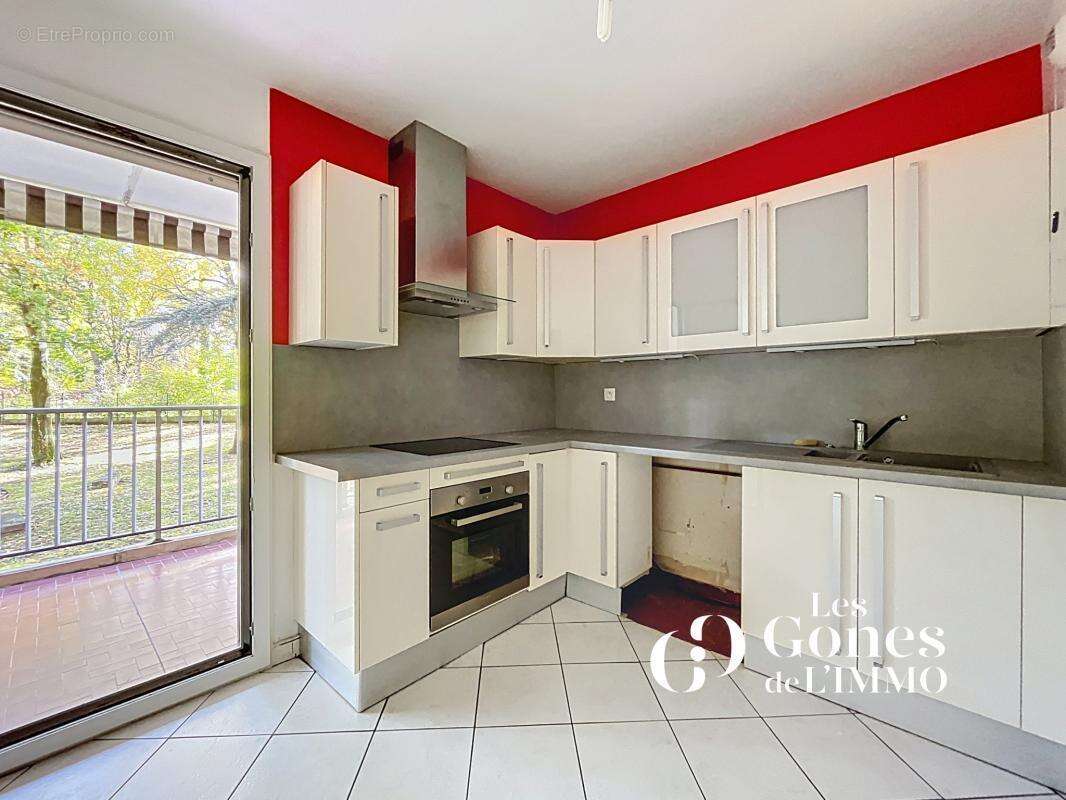 Appartement à LYON-9E