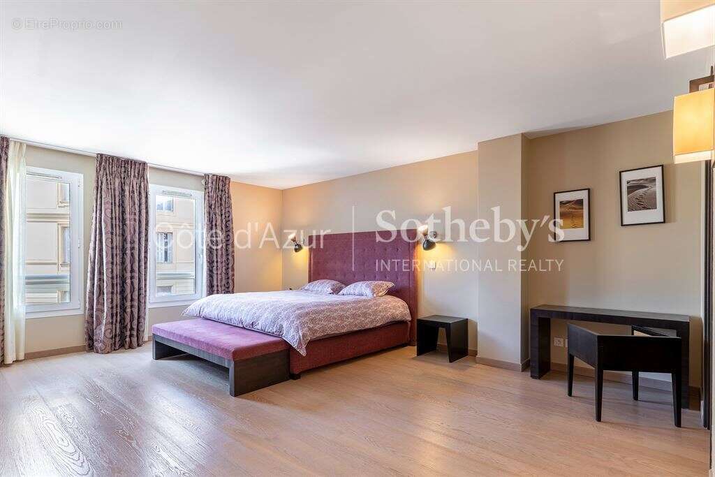 Appartement à BEAULIEU-SUR-MER