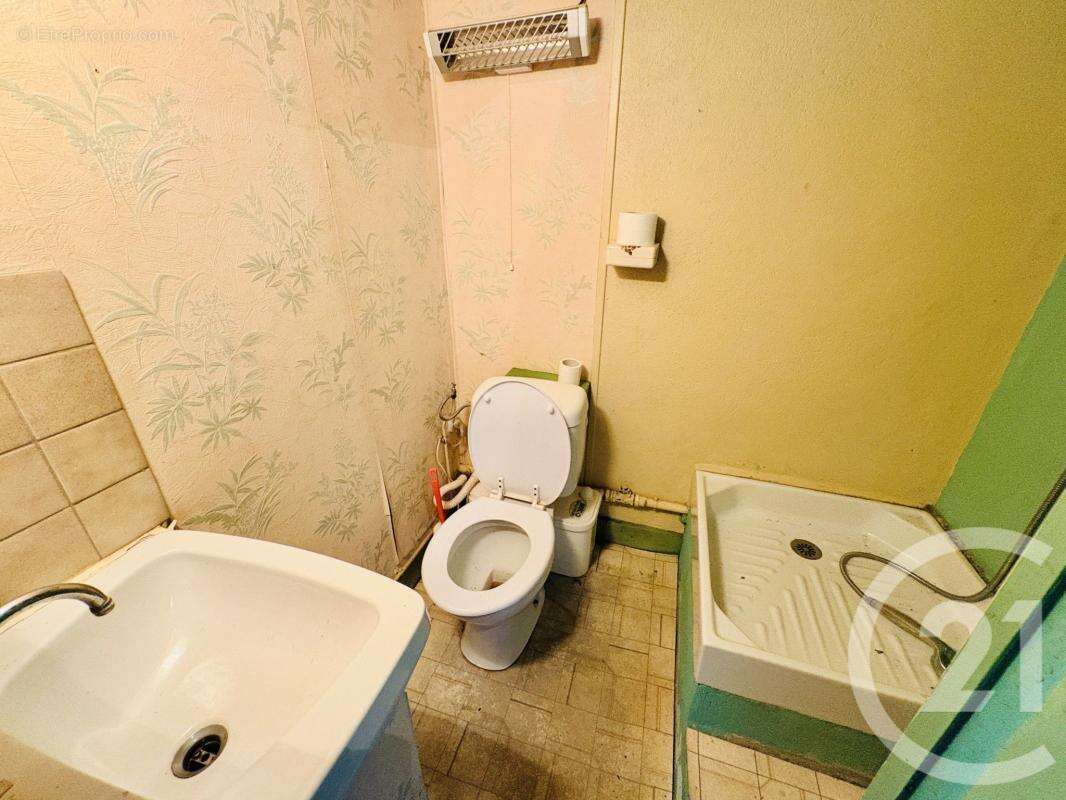 Maison 90 m² à Peyrat-De-Bellac  - photo 16