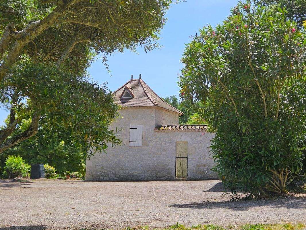 Domaine d'exception xixème  beauville (330 m²  - 14 hectares) - photo 13