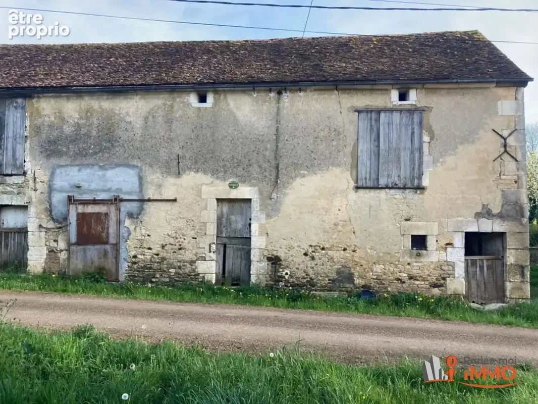 Ancienne ferme avec dépendances attenantes - photo 27