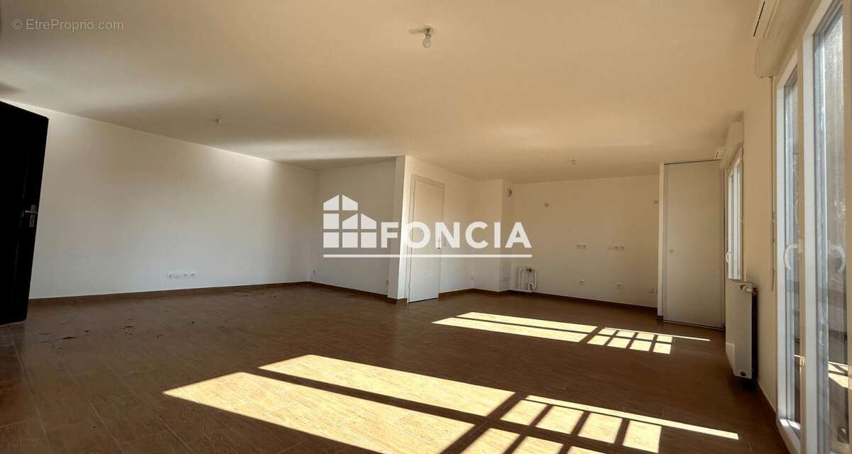 Maison à CORBEIL-ESSONNES