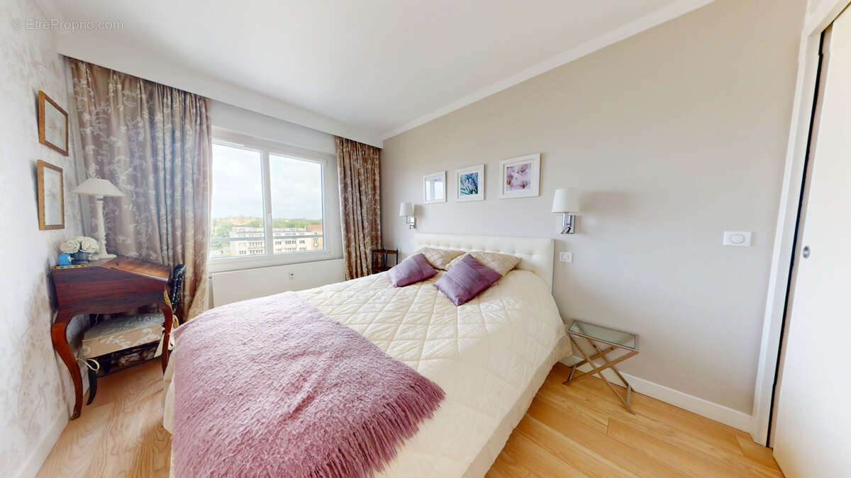 Appartement à SARTROUVILLE