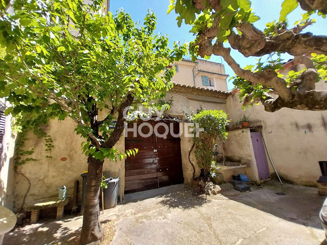 Belle demeure du XVIIe Siècle - Un Joyau Historique au Coeur de Carpentras - photo 13