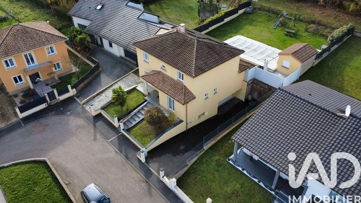 Photo 2 - Maison à PONT-A-MOUSSON