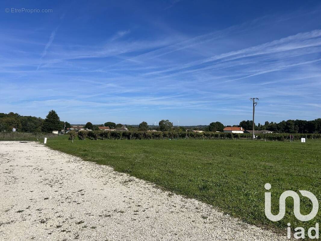 Photo 1 - Terrain à MERIGNAC