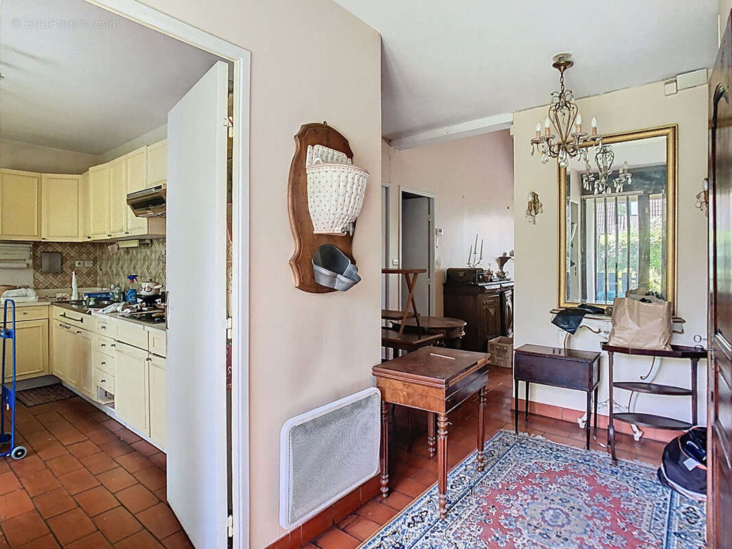 Maison à VILLENAVE-D'ORNON