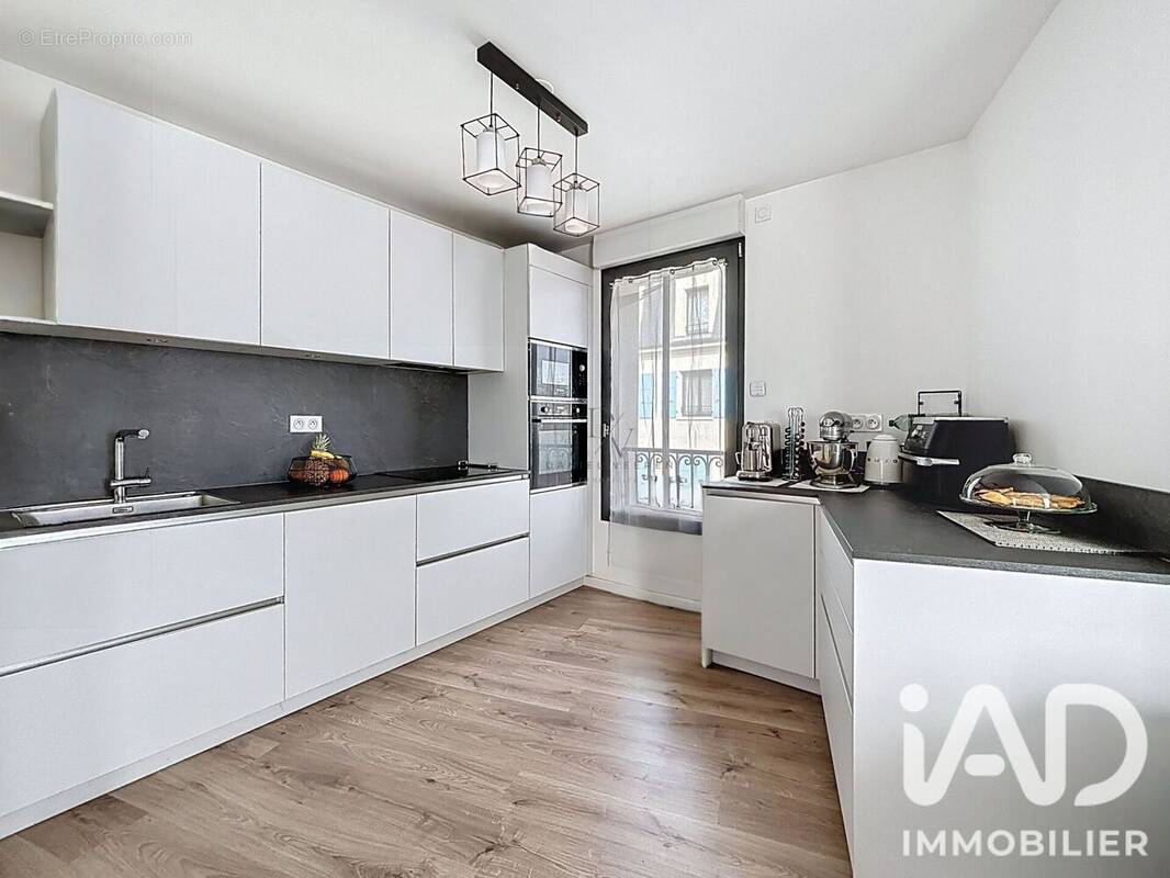 Photo 1 - Appartement à CLAMART