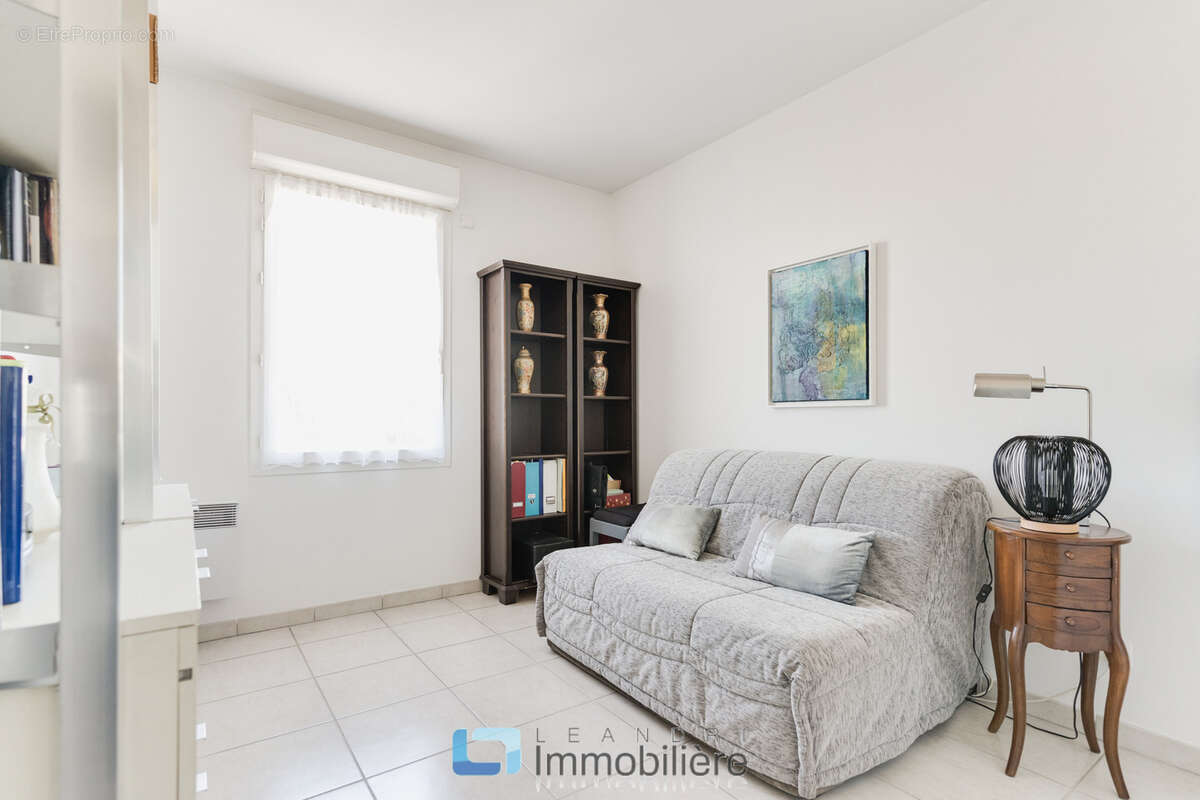 Appartement à MARSEILLE-10E
