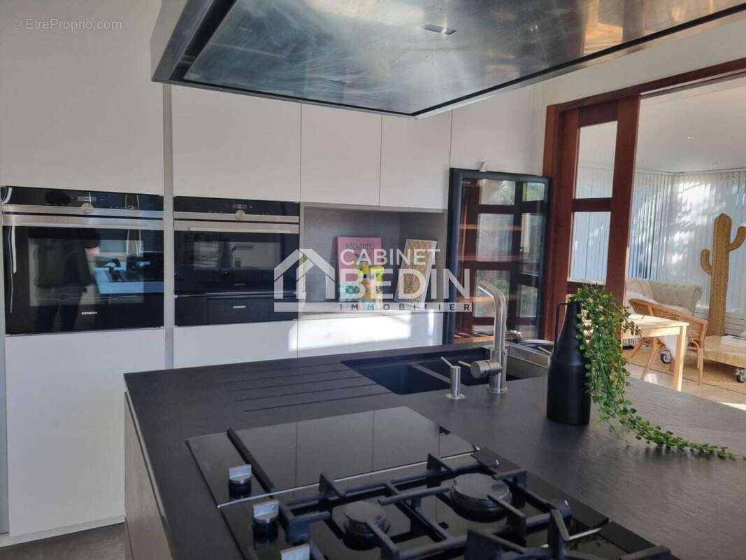 Maison à LE BOUSCAT