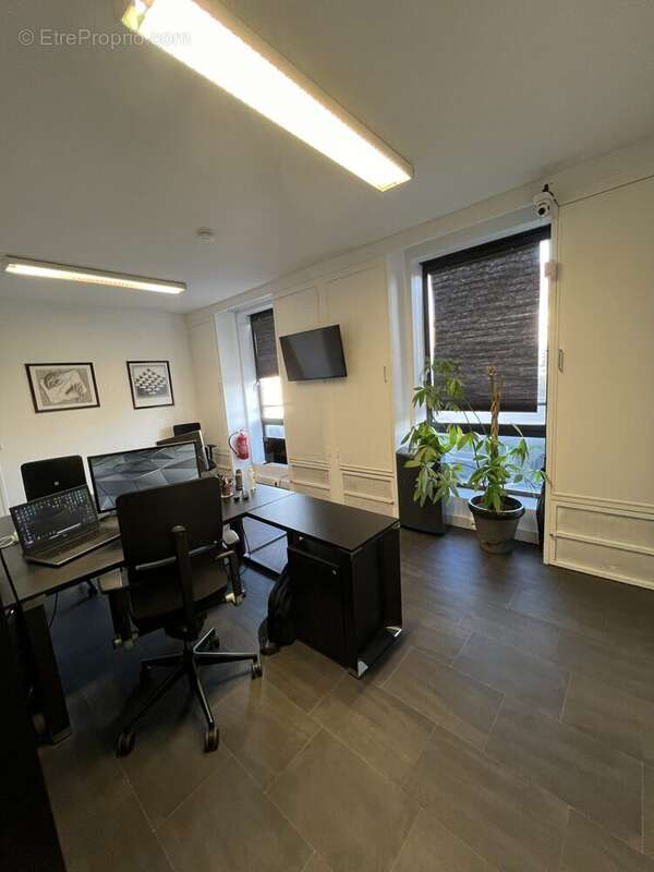 Commerce à SAINT-DENIS