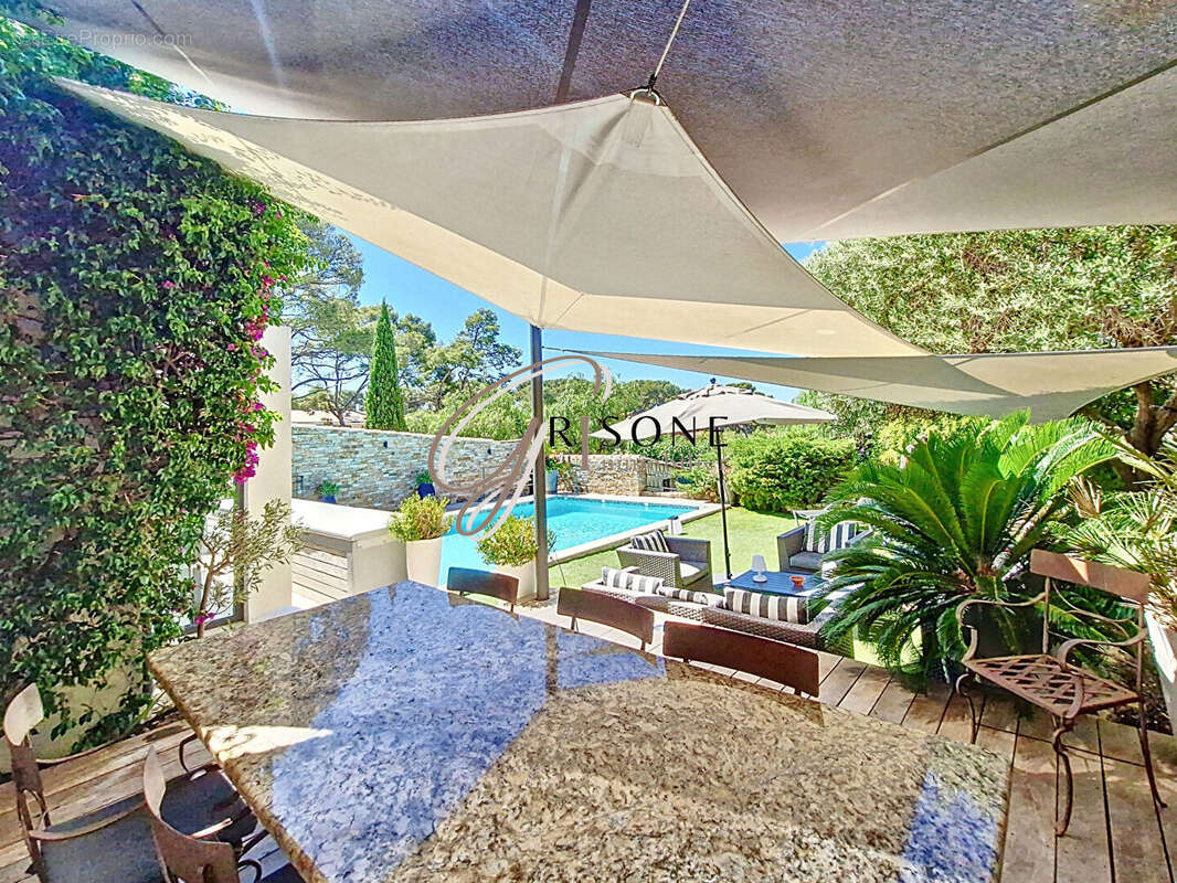 Maison à SANARY-SUR-MER