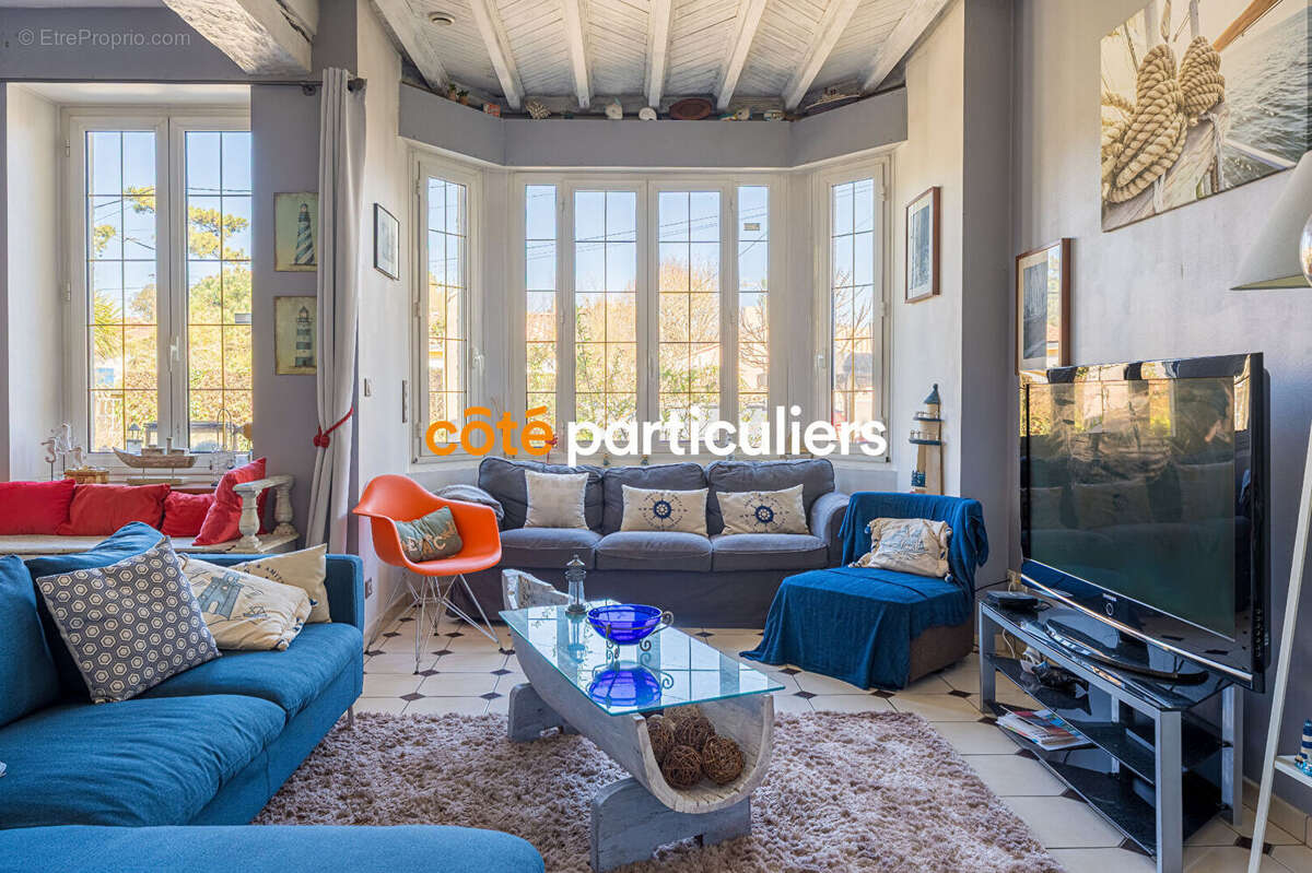 Maison à SAINT-VINCENT-SUR-JARD