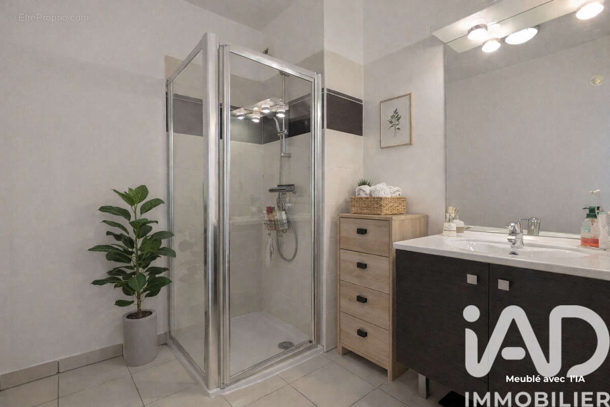 Photo 5 - Appartement à ROQUEFORT-LES-PINS