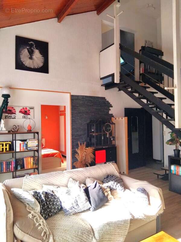Pavillon 3 chambres, bureau, garage, jardin - photo 2