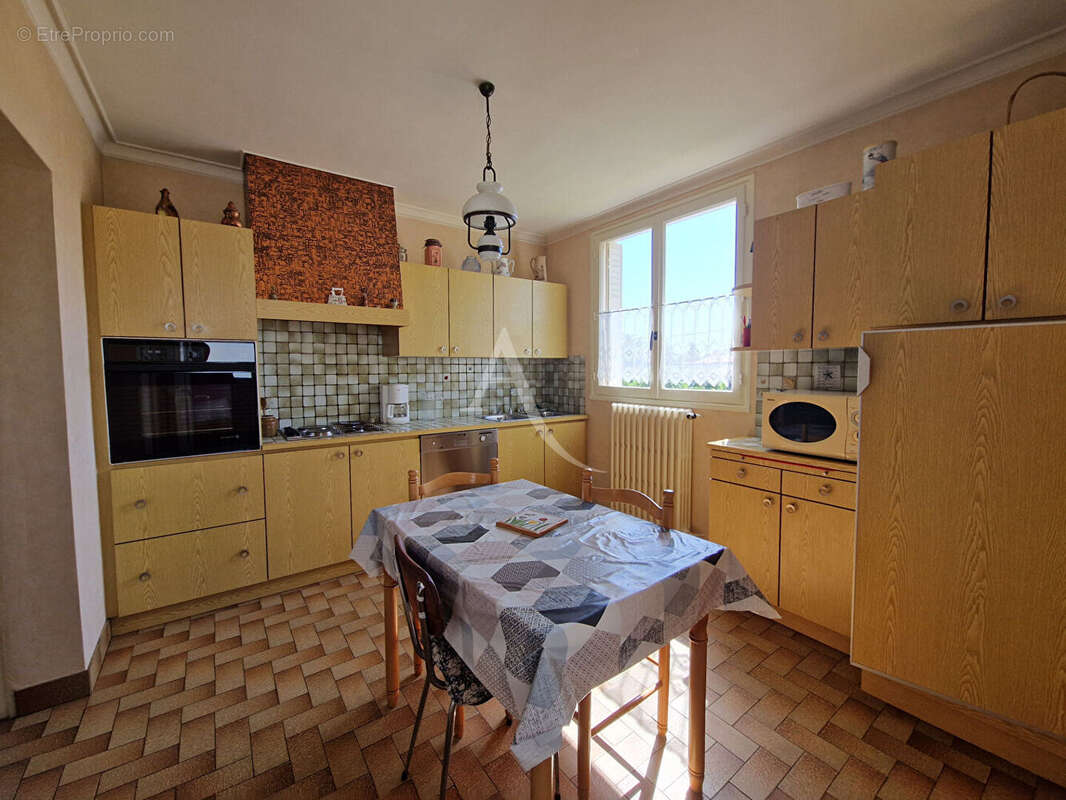 Maison à SAINT-SEBASTIEN-SUR-LOIRE