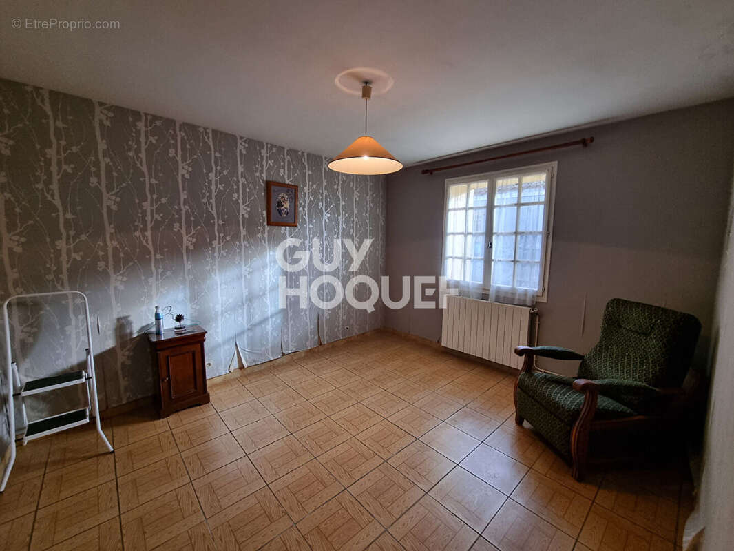 Maison à SAINT-ESTEPHE