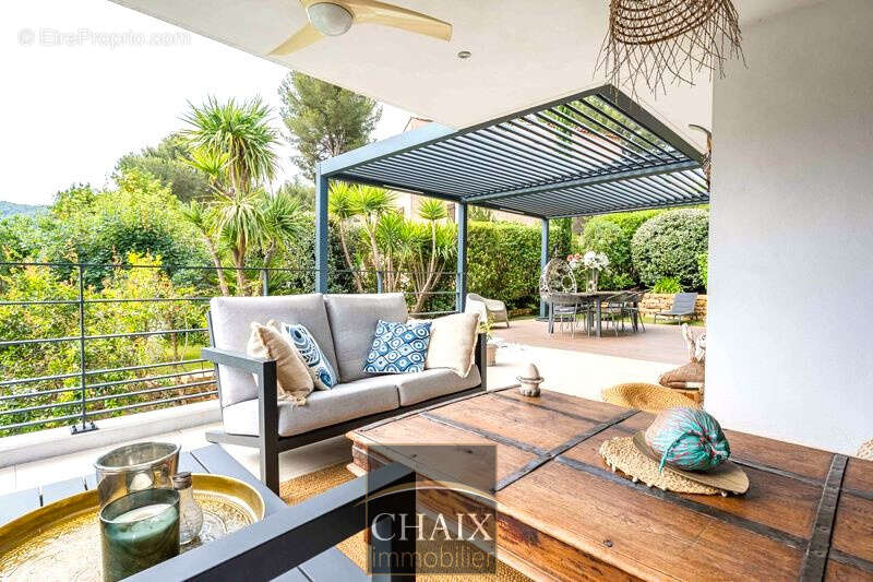 13420 GEMENOS - Villa haut de gamme dans un secteur prisé - photo 18