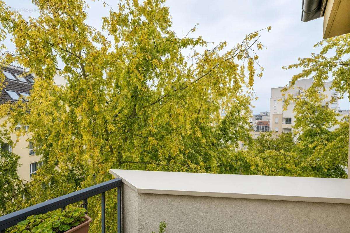 Duplex 4 pièces de 101 m² avec balcon et double garage (box) - photo 15