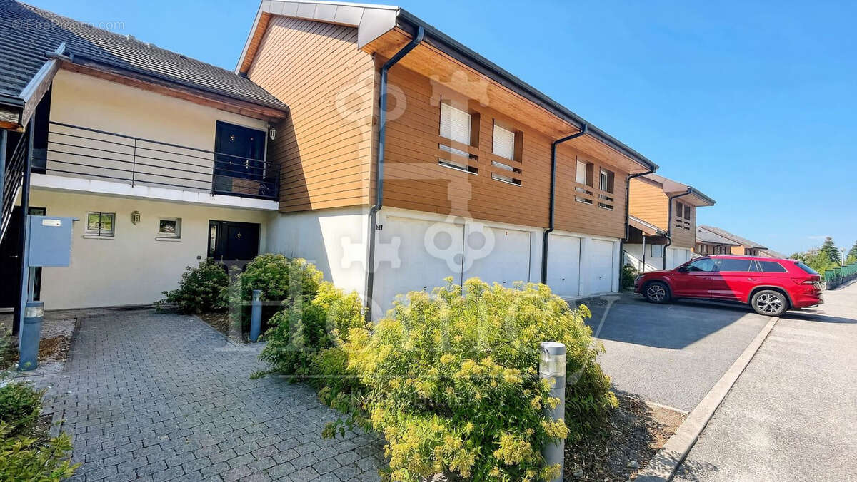 VÉTRAZ-MONTHOUX - Duplex d'Exception 122m2 - 60m2 d'Extérieurs (Terrasse & Jardin) - Colline de Vétraz - EXCLU - photo 22